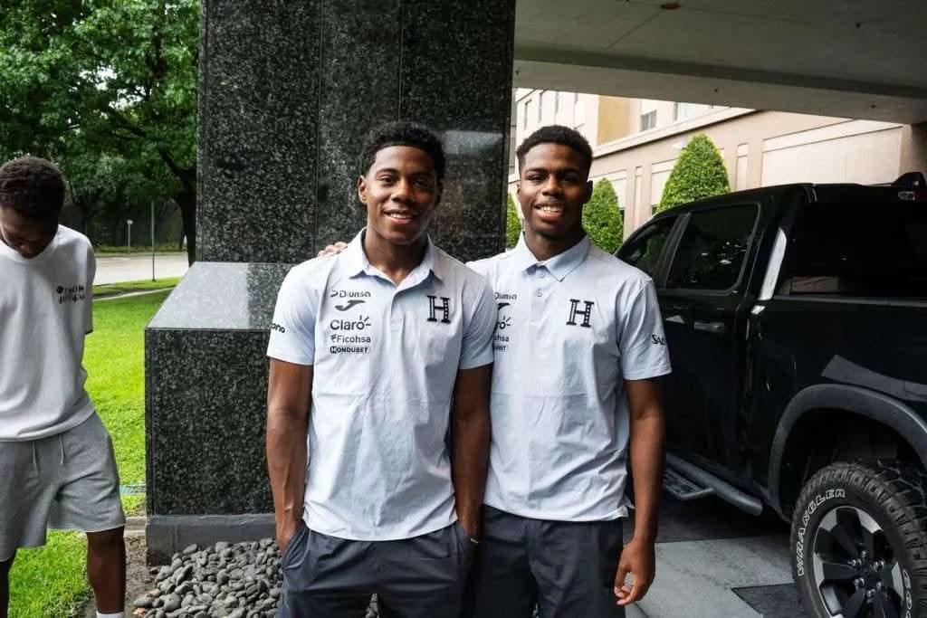 Dereck se reúne con sus hermanos y Maynor en la Selección: ¿De qué hablaron?
