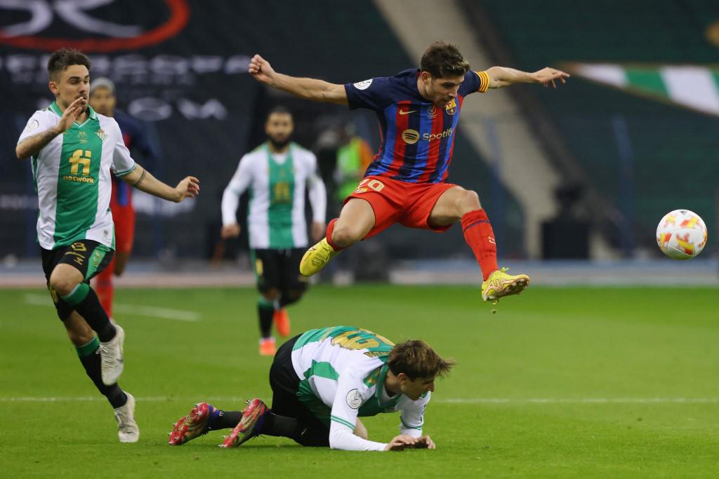 Desde la tanda de penales: así se vivió la sufrida clasificación del Barcelona a la gran final de la Supercopa de España