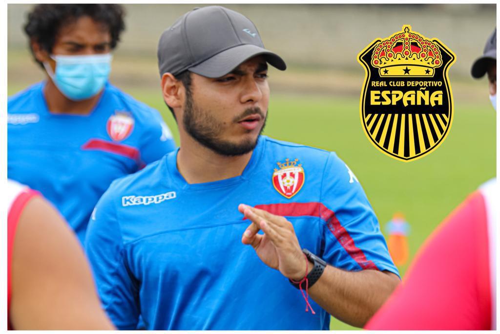 Técnico del Real Estelí envió un contundente mensaje: “De Real España sé todo lo que se necesita saber”