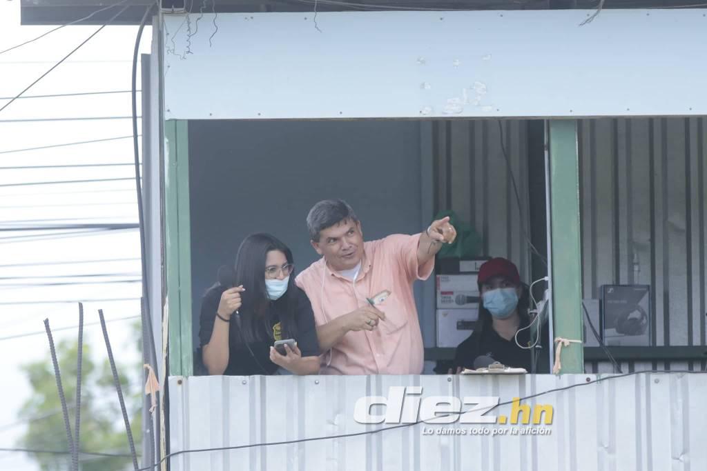 La nueva mascota de La Máquina, sonrisas, bellezas y todo el color durante el amistoso de Real España en Choloma