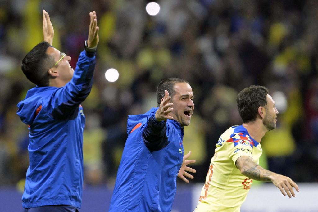 Liga MX: el festejo del América por el título y Nahuel Guzmán se escondió tras la roja; un triste Gignac en el Azteca