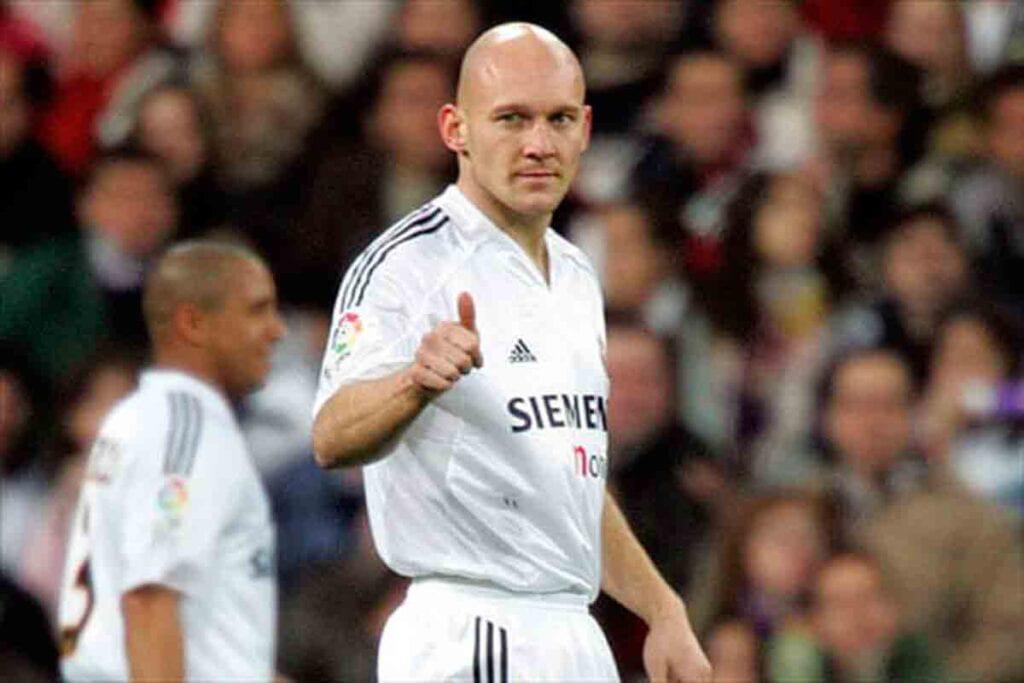 Thomas Gravesen estuvo un año en Real Madrid y se marchó sin pena ni gloria.