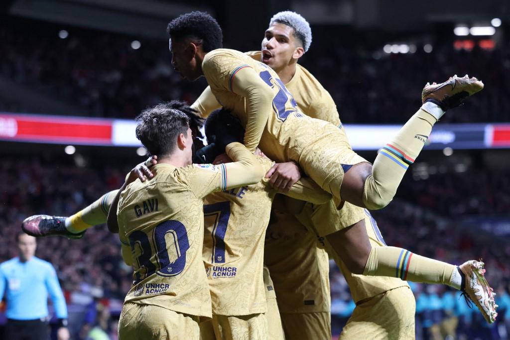 El Barcelona afianzó su liderato en LaLiga tras derrotar al Atlético en el Metropolitano.