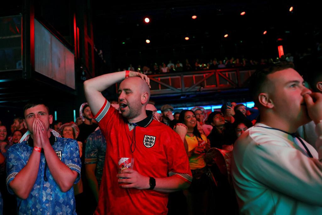 NO SE VIO TV: Periodista inglesa se burla de FIFA, dura manta contra Maguire y Beckham junto a miembro de Concacaf en Qatar 2022