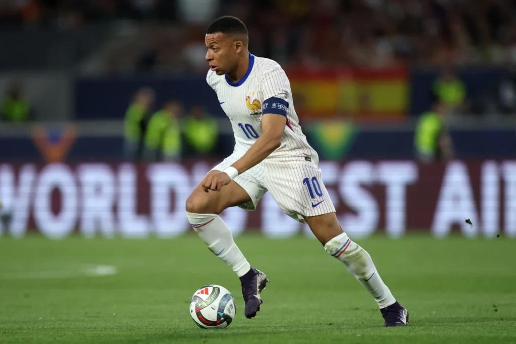 Mbappé no quiere jugar el Mundial 2026: el motivo que desató la polémica y su postura con Francia