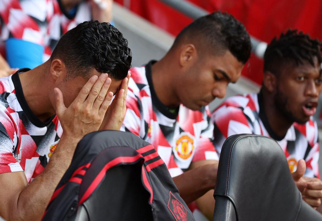 Enorme gesto de Bruno Fernandes, la alarma que despertó Cristiano Ronaldo y el debut de Casemiro en la nueva victoria del United (FOTOS)