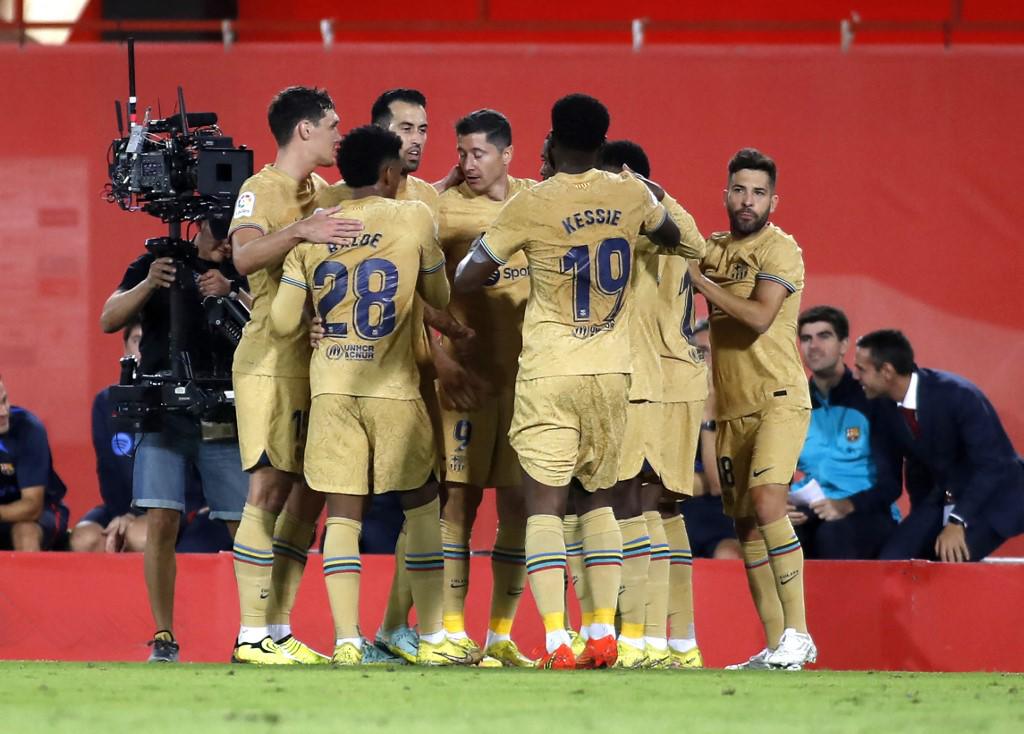 Barcelona saca sufrido triunfo ante Mallorca, alcanza el liderato en la Liga Española y ahora se enfoca en la Champions League