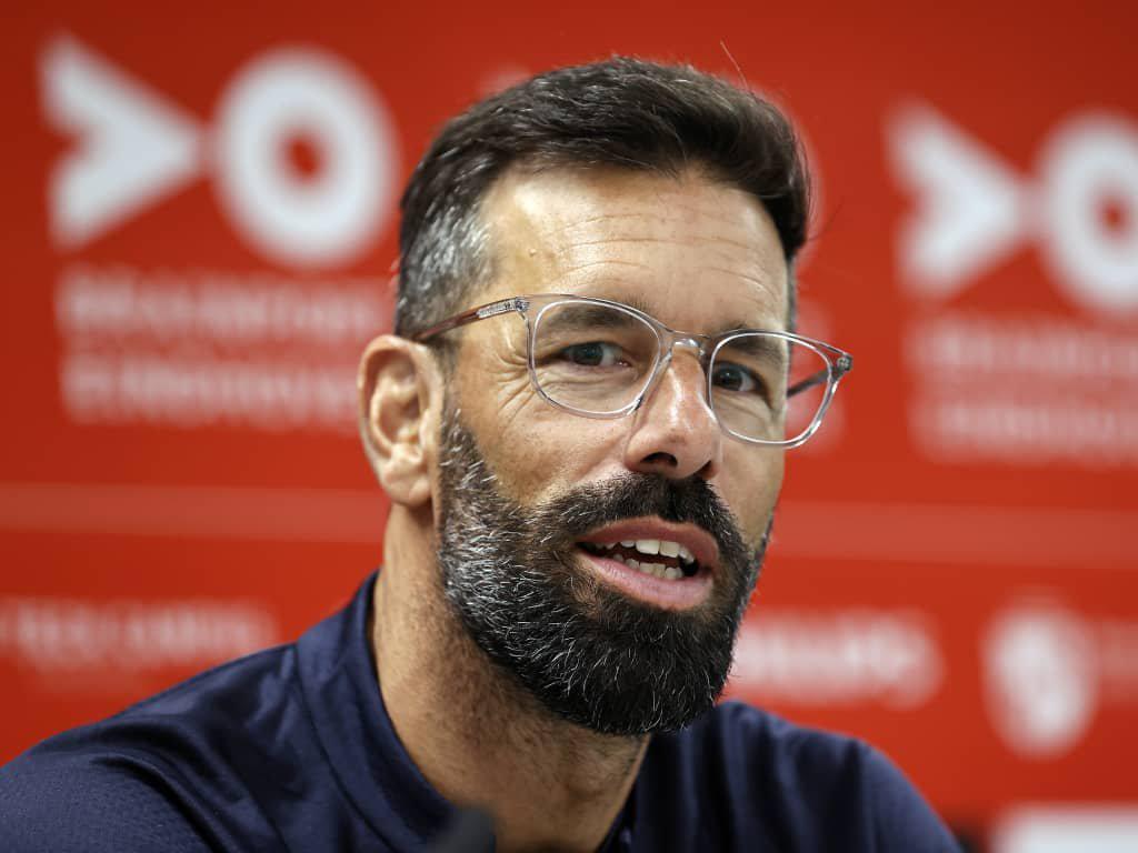 Confirma que se va del Real Madrid y Florentino quiere otro francés; 100 millones por Xavi Simons y giro en Barcelona