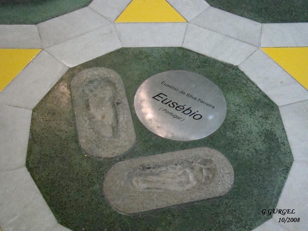 Cristiano Ronaldo hace petición de algo que Messi nunca pudo ganar y esta fue la respuesta que recibió