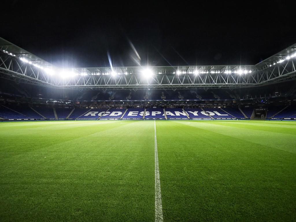 El Estadio Nacional al estilo de Europa: Los recintos que tienen grama híbrida en el mundo