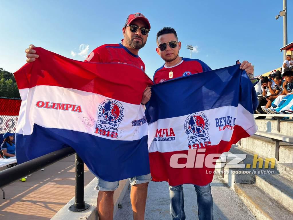 Alegría y ambiente inigualable entre hinchas de Olimpia en New Jersey; Kevin López aclamado por autógrafos en Comunicaciones