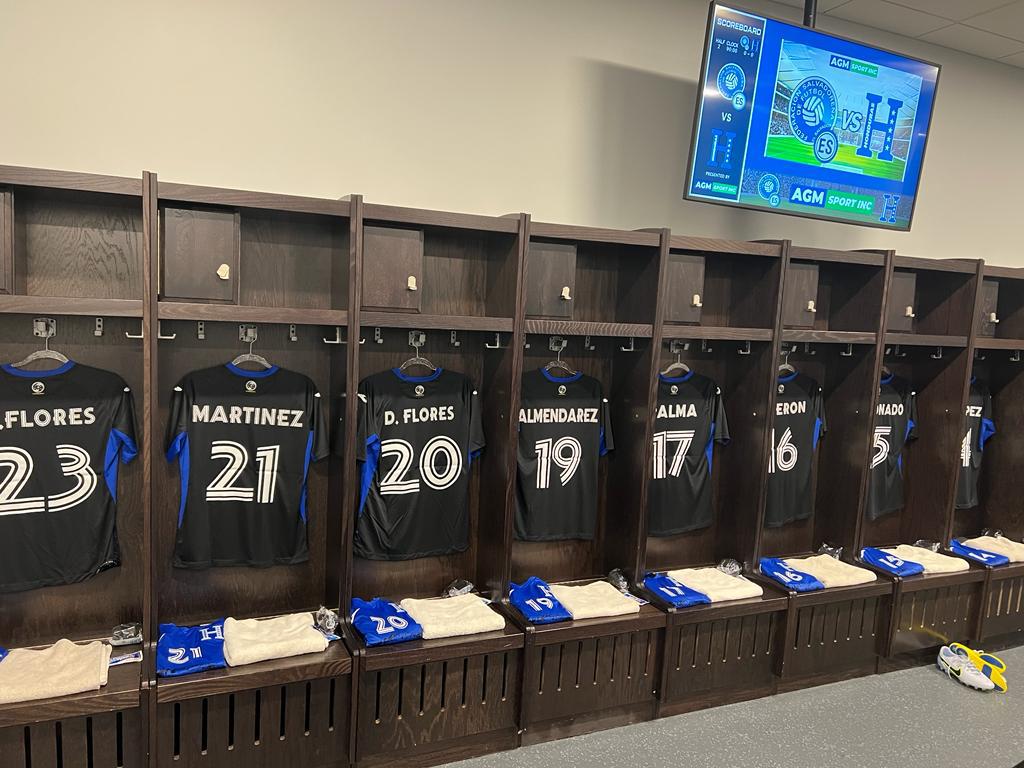 Ambientazo en el BMO Stadium: color catracho, clima frío en Los Ángeles y el uniforme que usó Honduras ante El Salvador