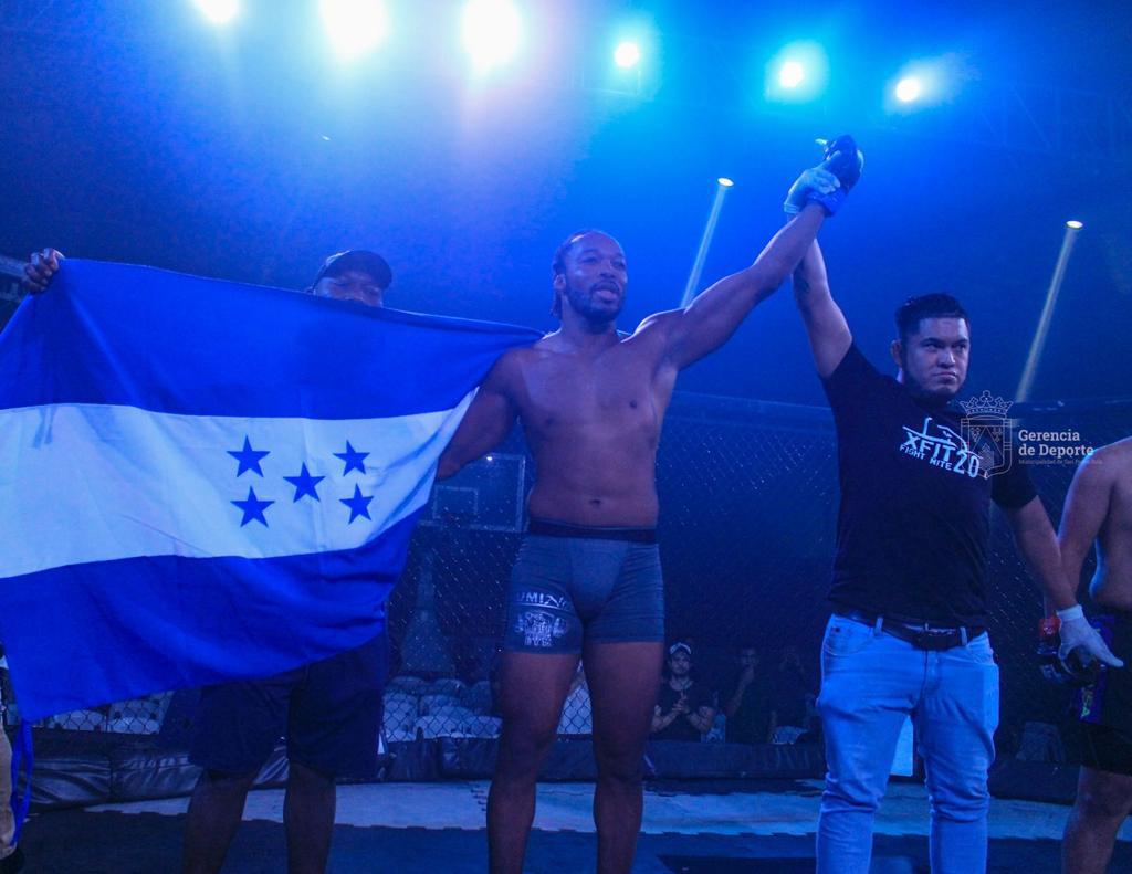 Emoción, golpes y un invitado especial: así fue la Gran Noche de artes marciales en San Pedro Sula