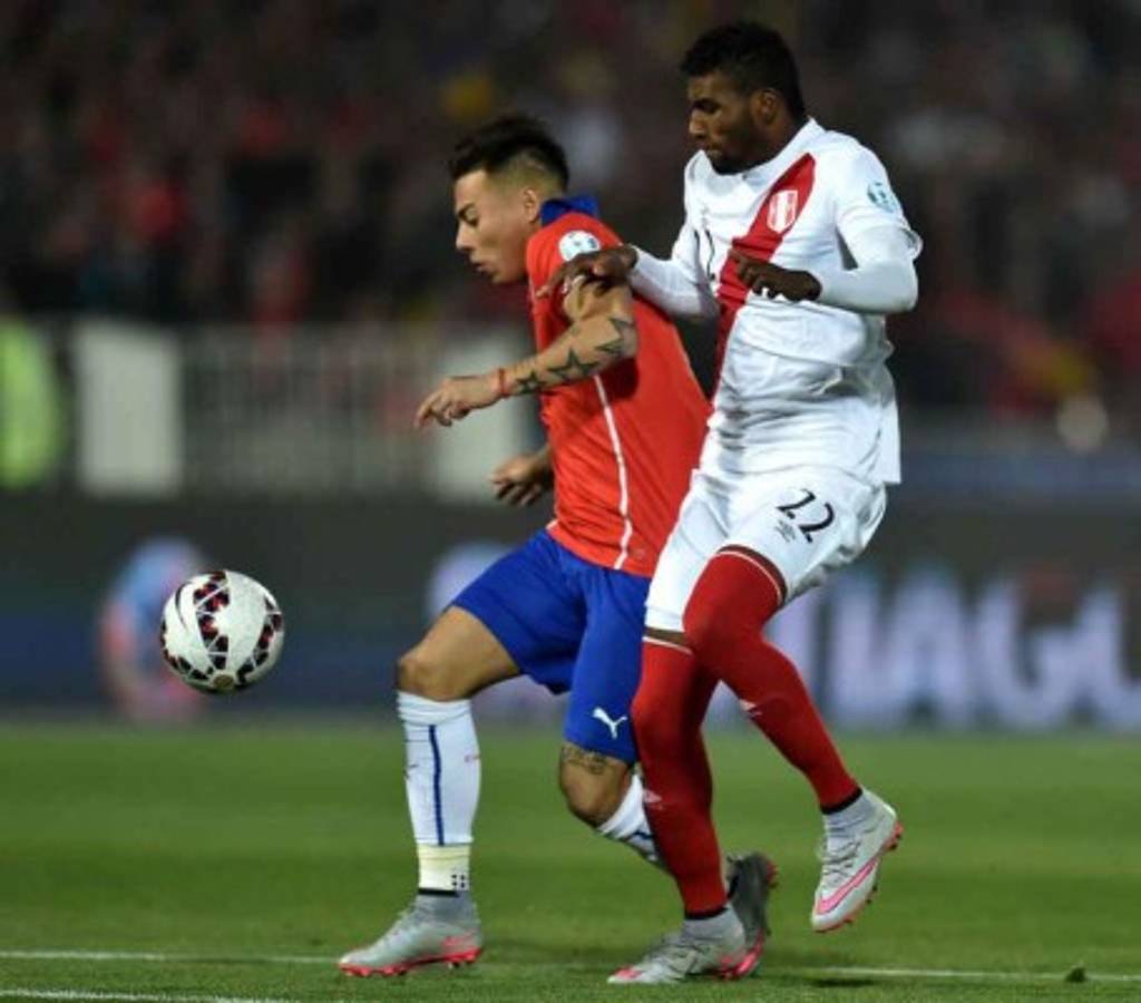 Chile venció 2-1 a Perú y pasa ala final de la Copa America 2015