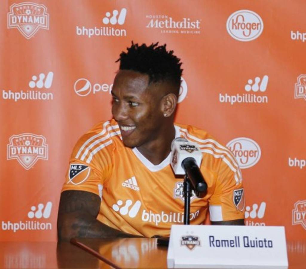 Así fue la presentación de Elis y Quioto con el Houston Dynamo