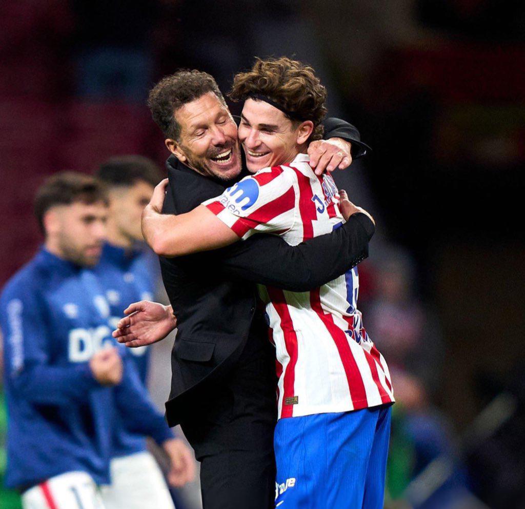 Atlético sacude al Barcelona con el fichaje de Julián Álvarez y Flick ya lo sabe