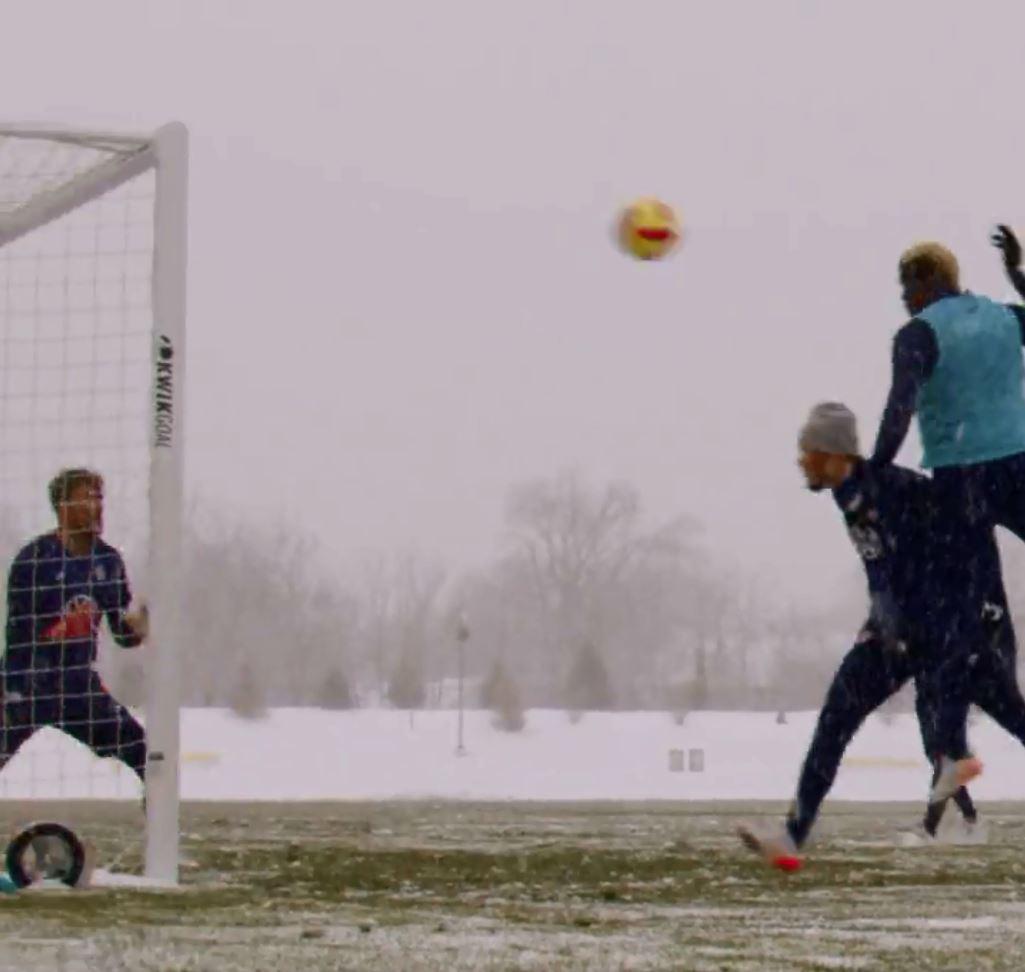 Como pingüinos bajo la nieve, así se entrena Estados Unidos en el congelado Columbus previo a las eliminatorias