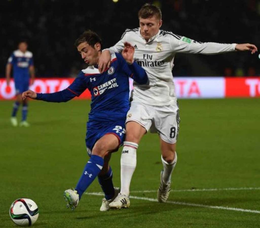 Real Madrid aplastó a Cruz Azul 4-0