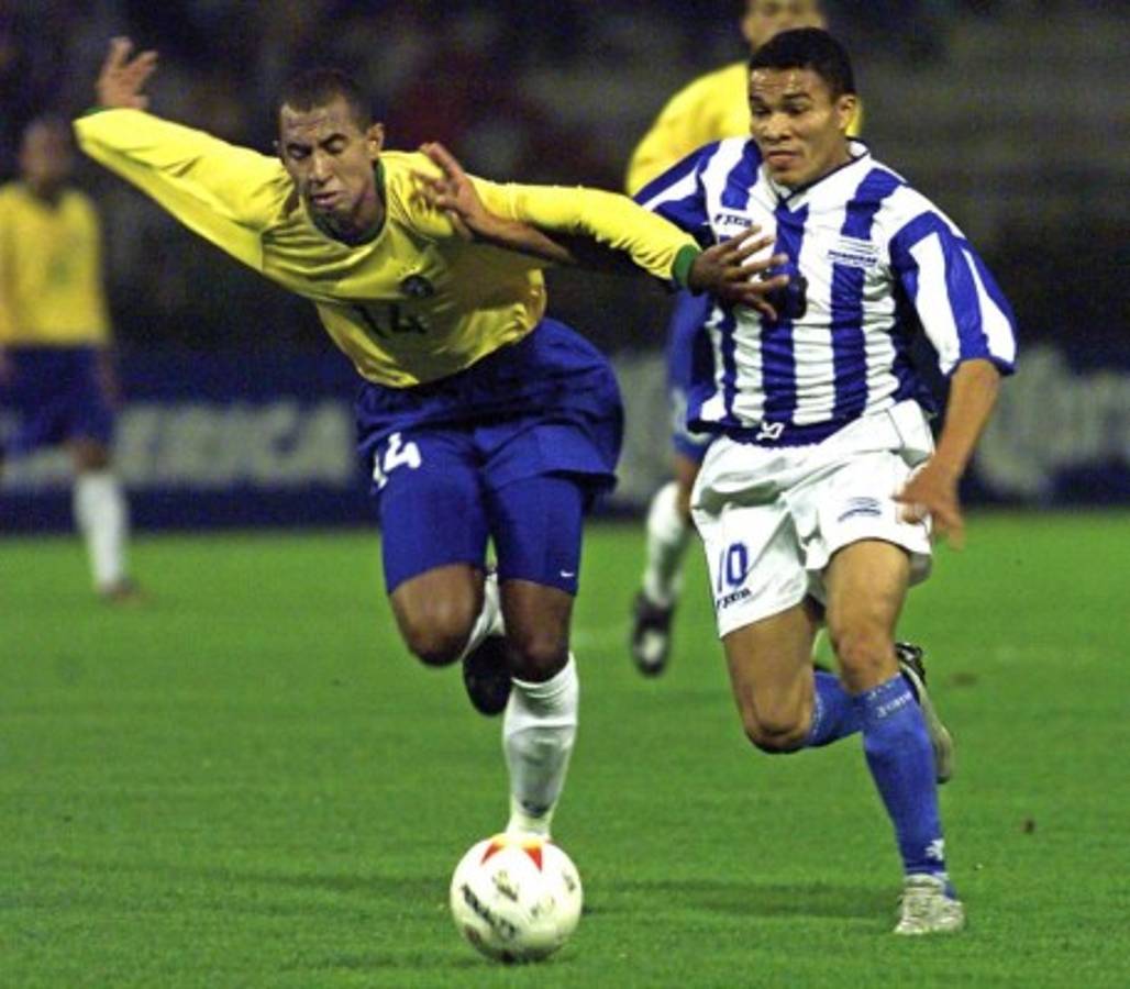 Las grandes figuras del fútbol a las que ha enfrentado Rambo de León