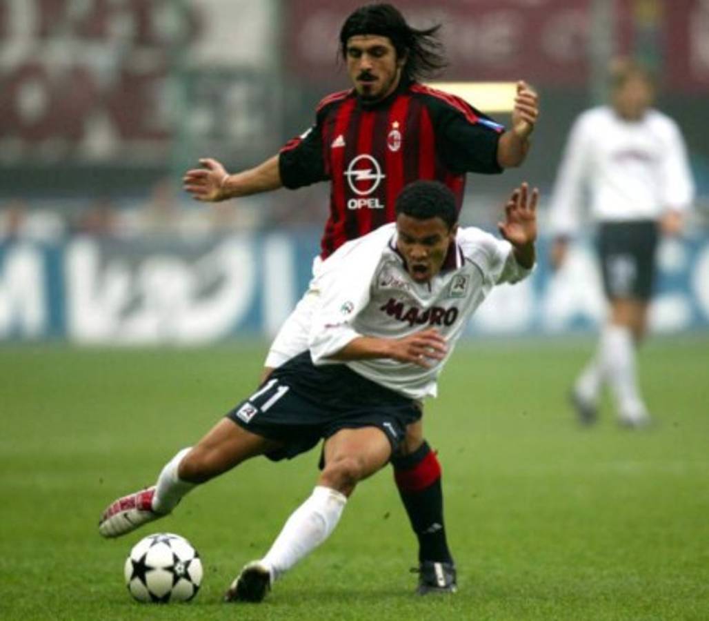 Las grandes figuras del fútbol a las que ha enfrentado Rambo de León