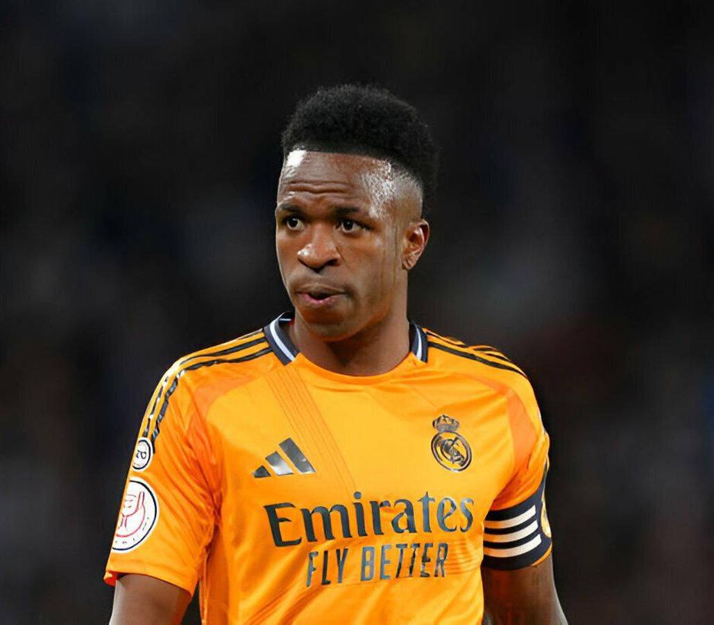 Endrick MVP, gritos racistas a Asencio, Vinicius incomodo en el partido y jugador de Real Madrid enciende las alarmas