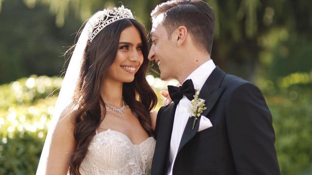 No va a sufrir de hambre tras el retiro: Sus polemicas racistas y el increíble imperio empresarial de Mesut Özil