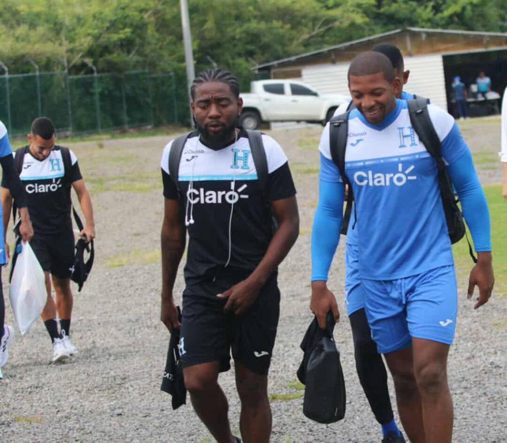 Legionario volvió a casa, la selfie de Rueda, centrados en Haití y Nicaragua en la eliminatoria: así se vivió el entreno de la Selección de Honduras