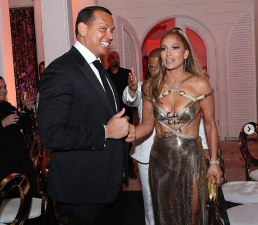 Fotos: Fiestón de Jennifer Lopez por sus 50 años y recibe espectacular regalo de Alex Rodríguez