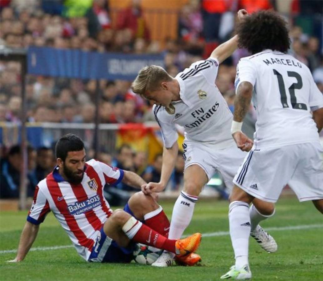Real Madrid y AtlÃ©tico empatan sin goles en la Champions