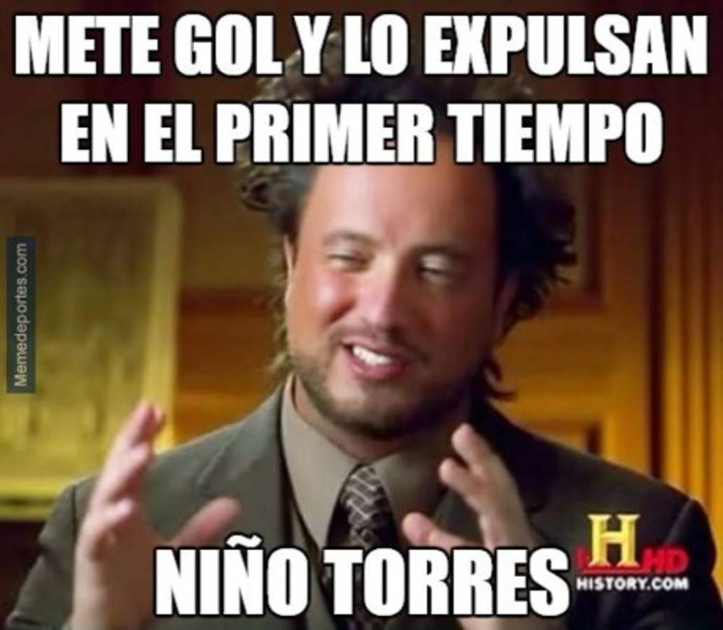 El Barcelona y el 'Niño' Torres fusilados con los memes