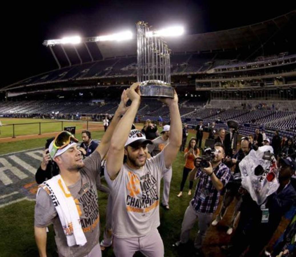 Gigantes ganó la Serie Mundial por tercera vez