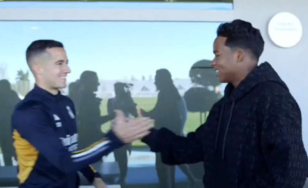 Real Madrid con una visita especial: Endrick conoció a sus nuevos compañeros y las palabras de Ancelotti