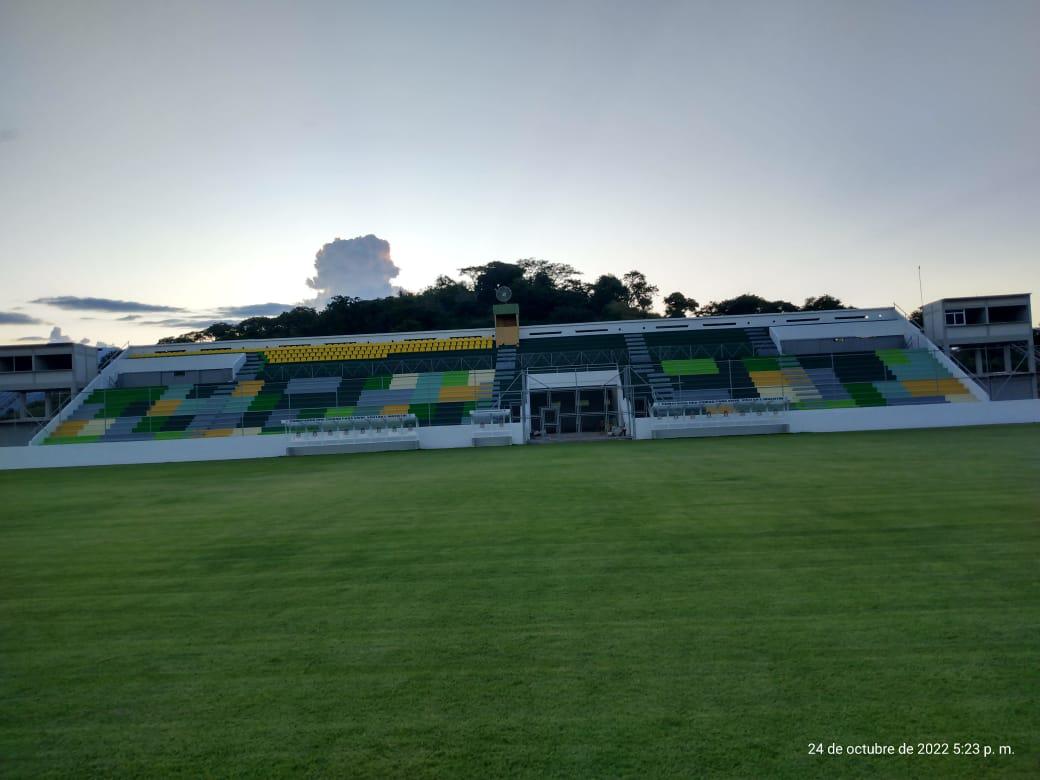 Vuelve a ser una mesa de billar: El estadio Carlos Miranda de Comayagua fue embellecido para que Motagua lo utilice