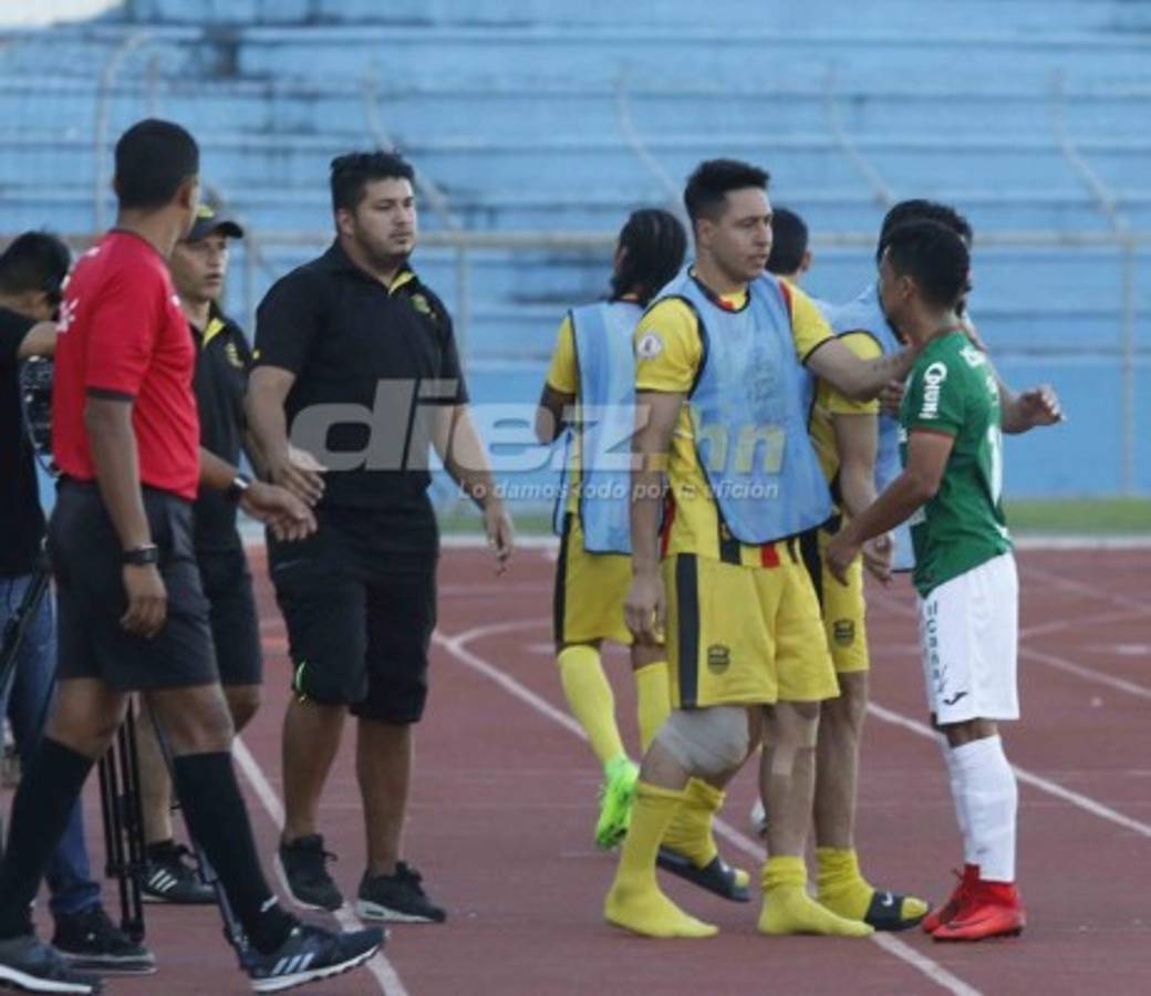 ¡Adiós capitán! Así fue el último partido de Mario Berríos con Marathón
