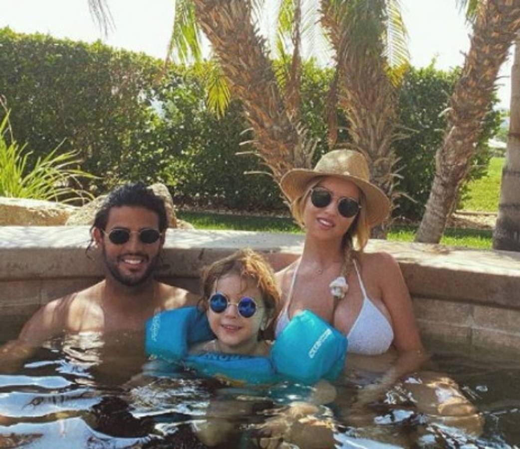 Cifra millonaria: Desvelan la gran fortuna que tiene el delantero mexicano Carlos Vela