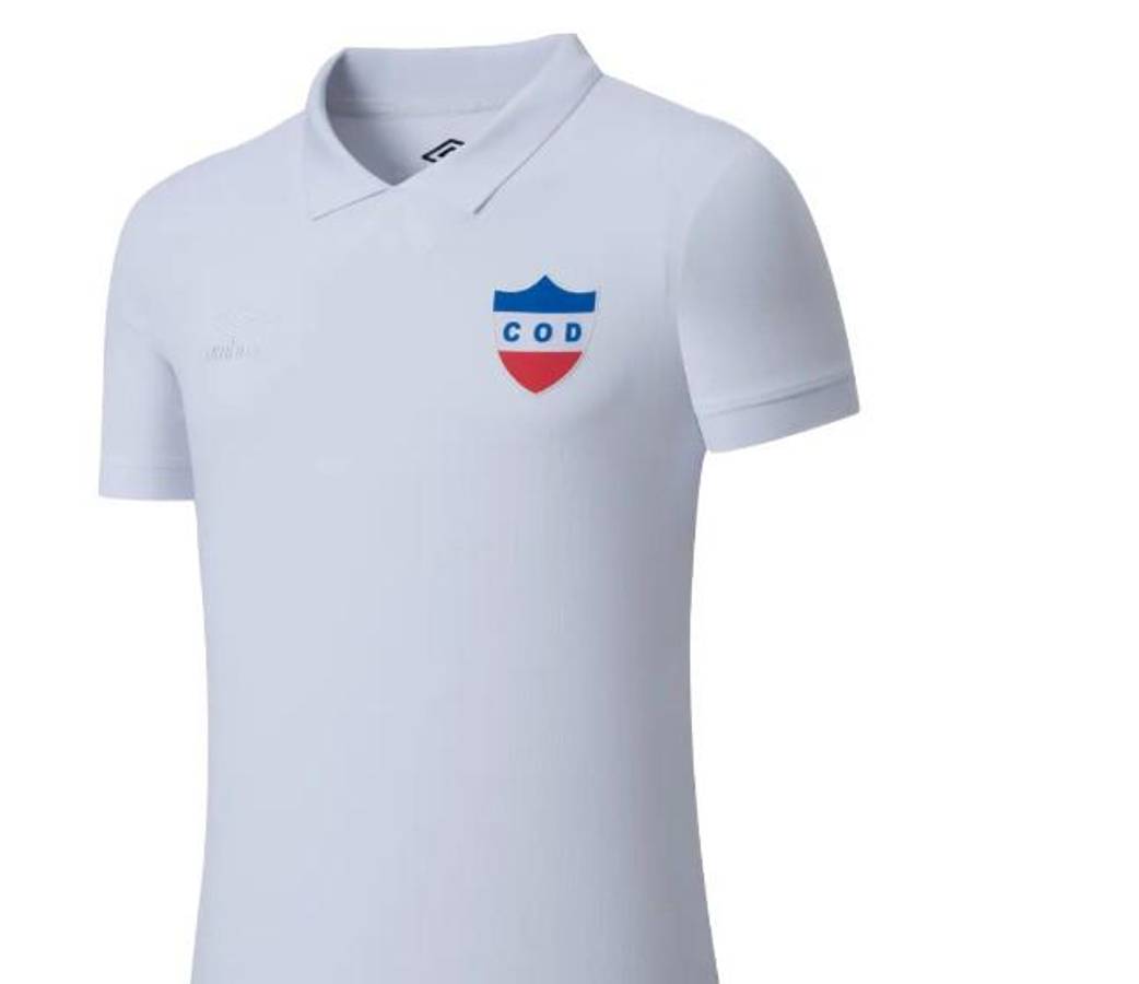 Con el escudo del primer campeón del área: así es la espectacular nueva camisa que lanzó el Olimpia ¿Su precio?