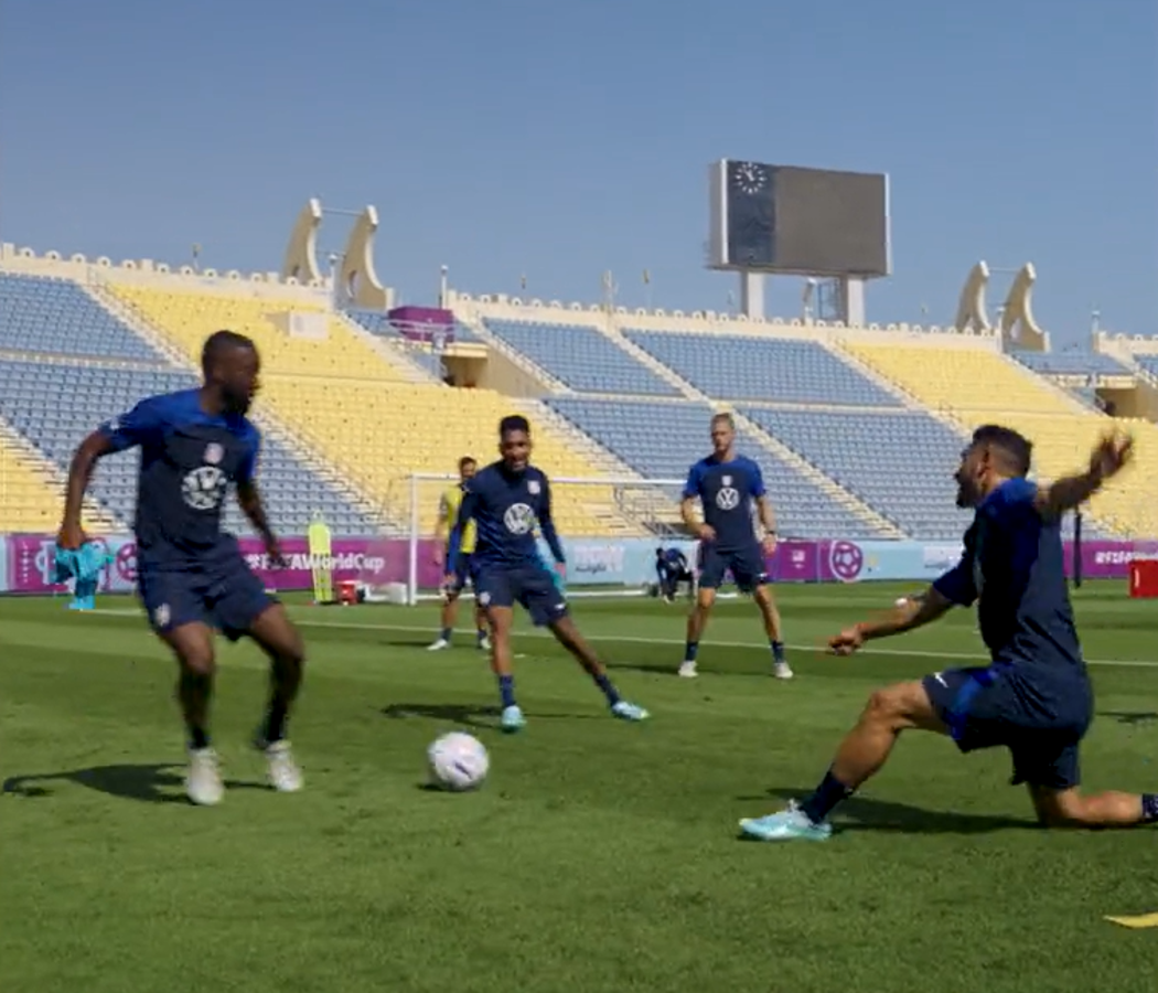 ¡Ya llegaron! La primera selección que aterrizó en Qatar para disputar el Mundial y es de Concacaf