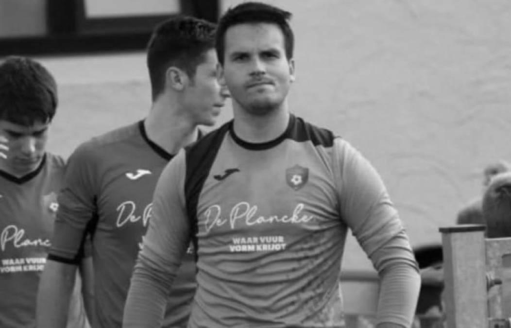 Lamentable y trágico: Portero fallece en pleno partido después de tapar un penal en Bélgica