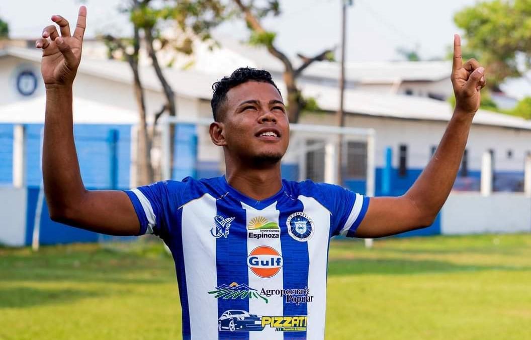 EL MERCADO: Olancho FC con nuevos fichajes, Motagua con altas y bajas y Olimpia fichó a argentino
