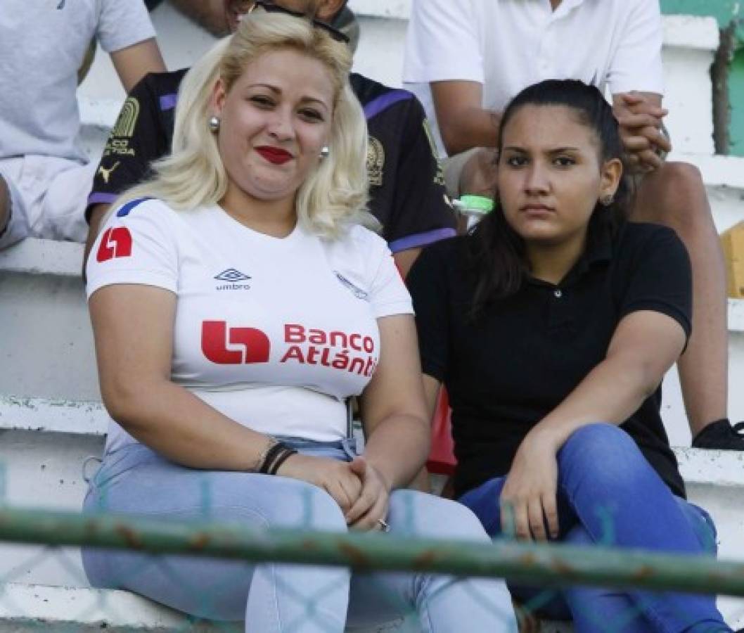FOTOS: Las bellas chicas que robaron suspiros en los juegos de la liga