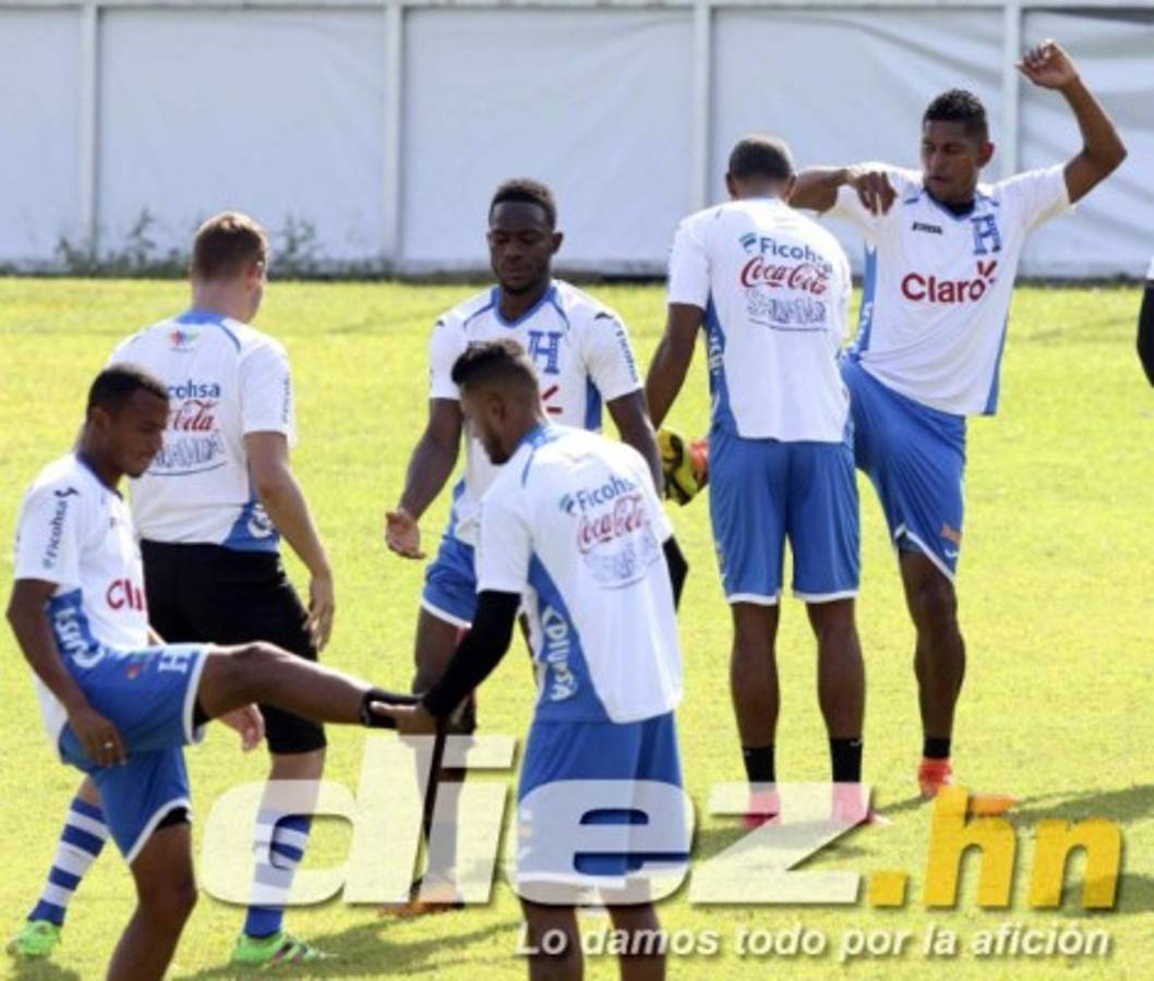 FOTOS: Carlo Costly irradia optimismo en su primer entreno con Honduras
