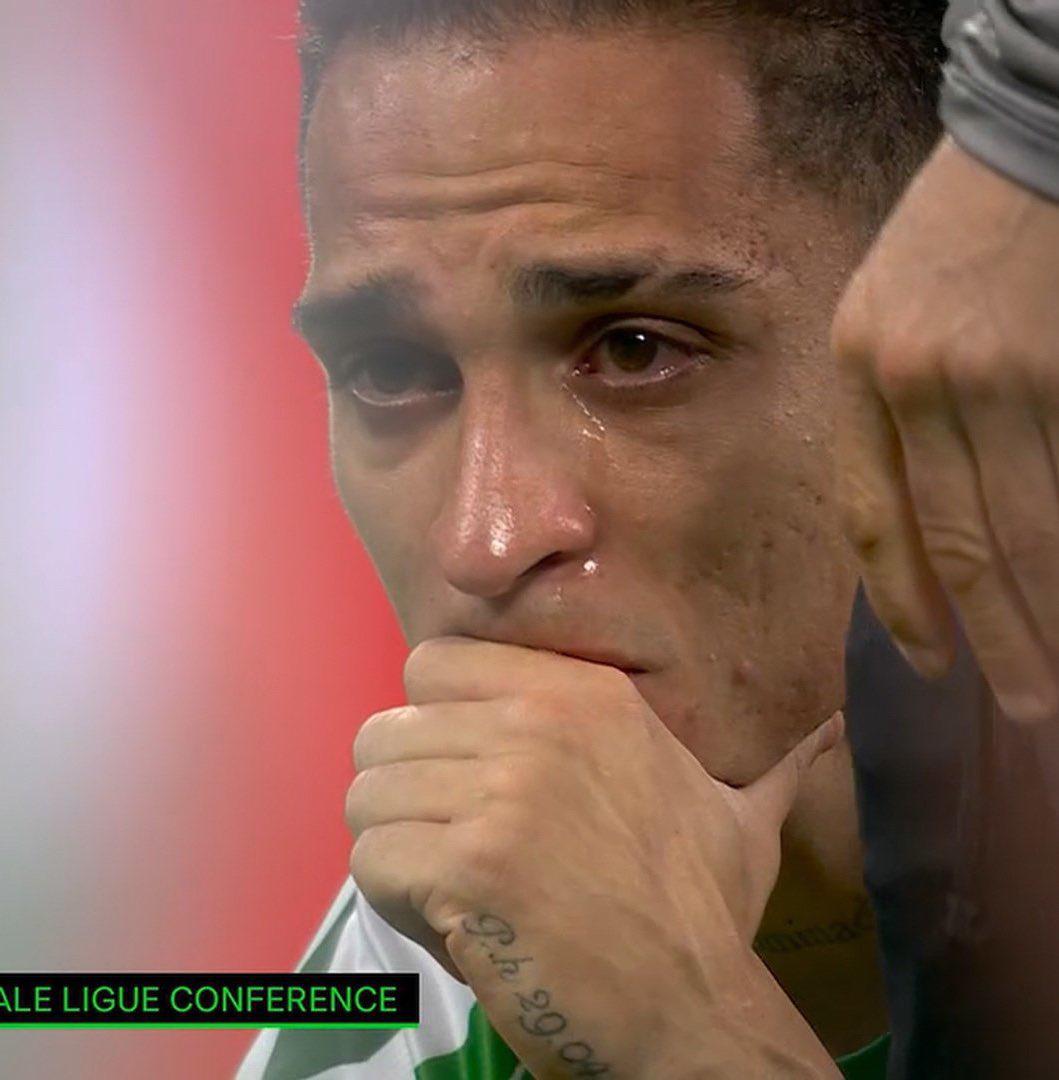 Chelsea consigue lo que nadie ha hecho: festejo por el título, el jugador que se comió a Antony y un Betis destrozado