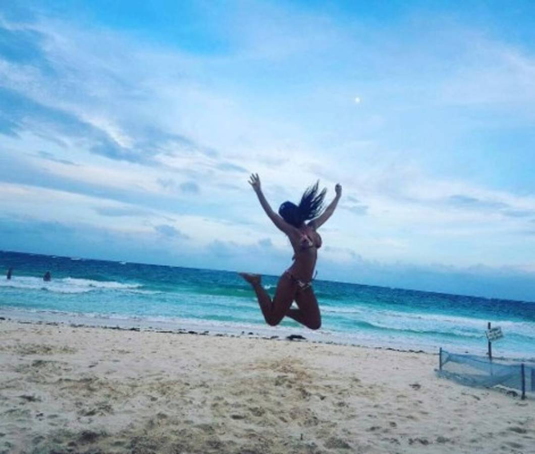 Chica de 'Chicharito' es vista con reconocido arquitecto mexicano