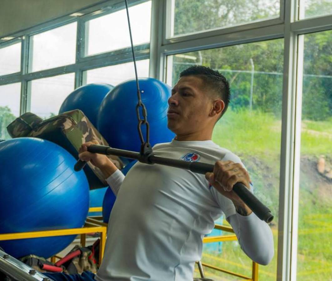 Jorge Benguché, entre las novedades en la pretemporada del Olimpia y llegó a Honduras el nuevo fichaje del León