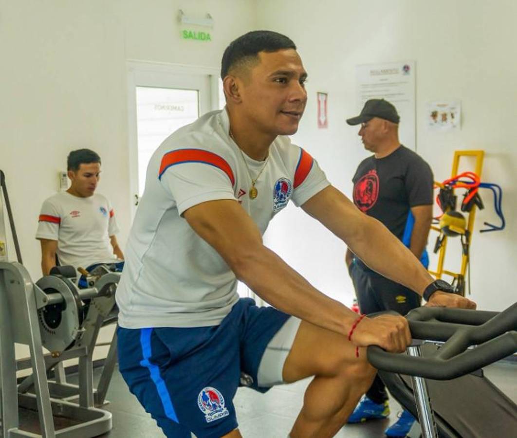 Jorge Benguché, entre las novedades en la pretemporada del Olimpia y llegó a Honduras el nuevo fichaje del León