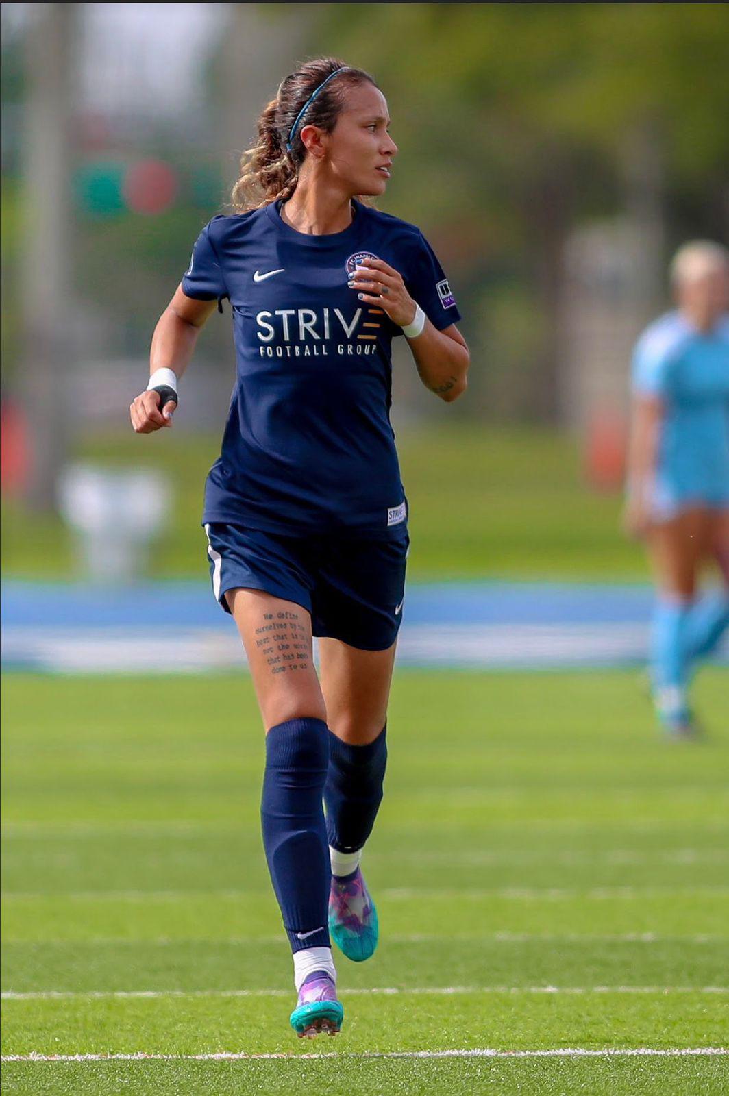 ¡Legionaria hondureña es fichada en Europa! Bárbara Murillo, capitana de la ‘H’ femenil y su historia