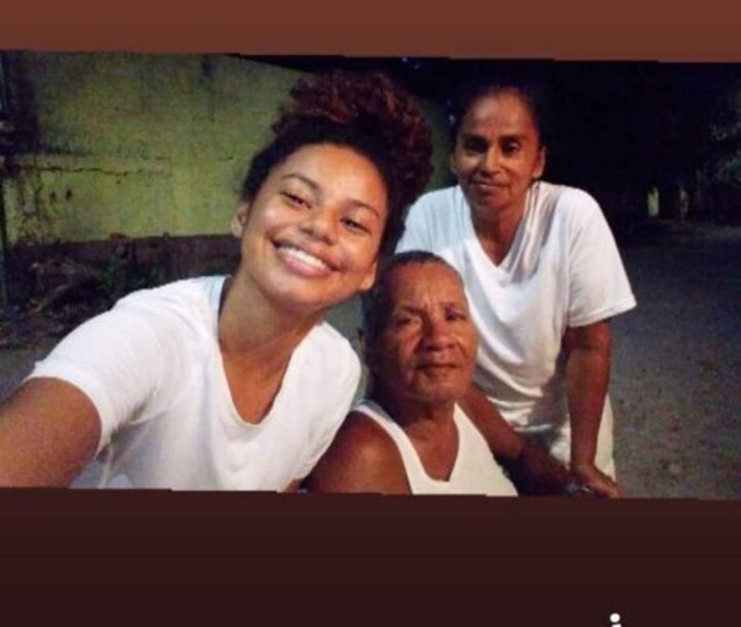 Modelo ceibeña Gabriela Mejía, revela el nombre del futbolista considerado como 'su amor platónico'