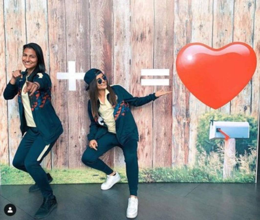 Jugadoras del Club América sorprenden al anunciar públicamente su relación amorosa