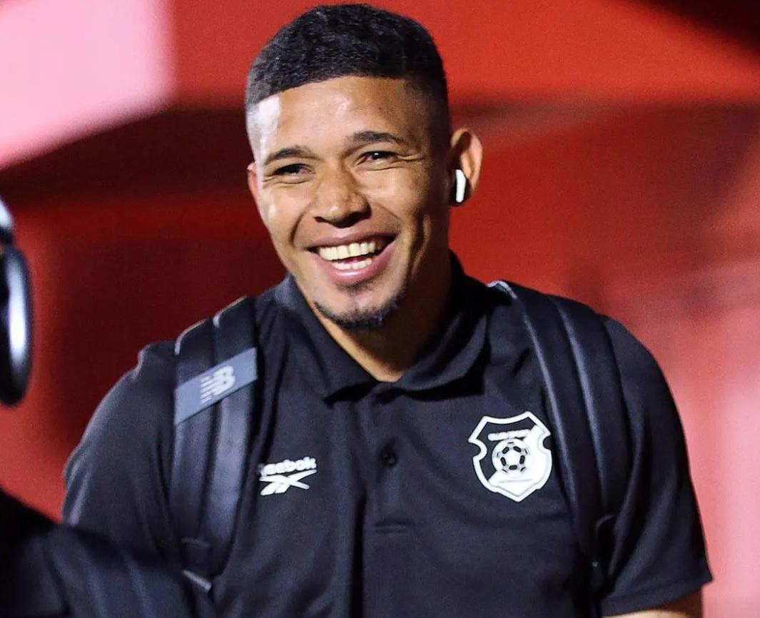 Fichajes: Vargas suena fuerte, Olimpia lo prestaría y Jeaustin acepta contactos