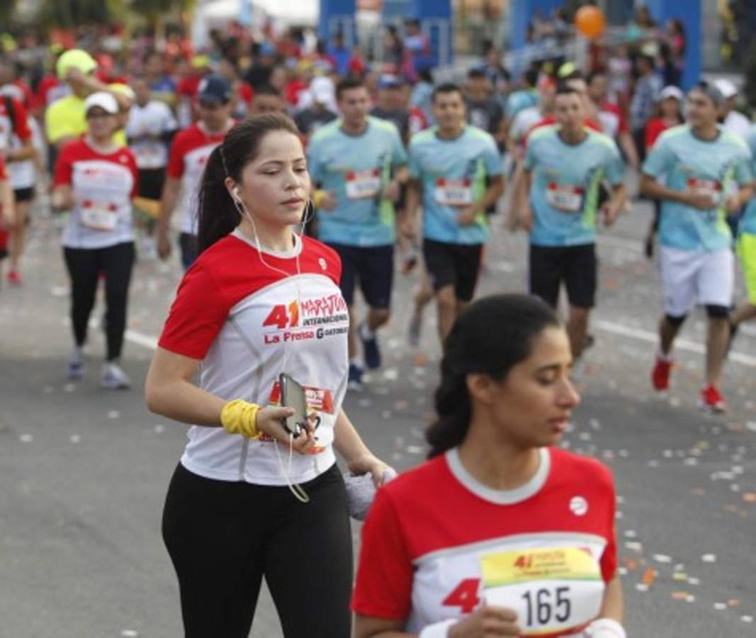 ¡Hermosas! Las bellas chicas que adornaron la 41 Maratón de La Prensa